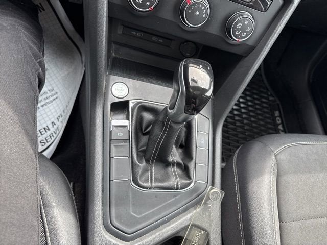 2022 Volkswagen Taos SE FWD