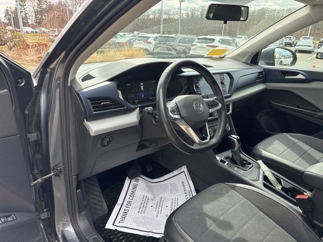 2022 Volkswagen Taos SE FWD