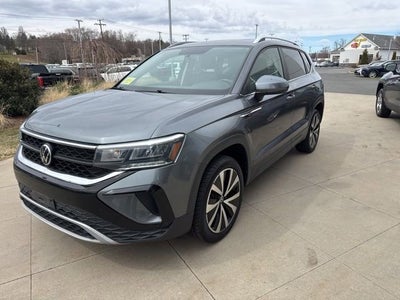 2022 Volkswagen Taos SE FWD