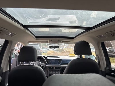 2022 Volkswagen Taos SE FWD