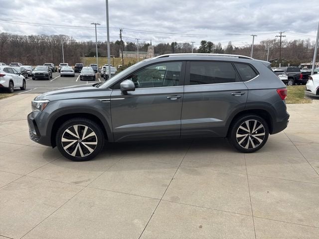 2022 Volkswagen Taos SE FWD