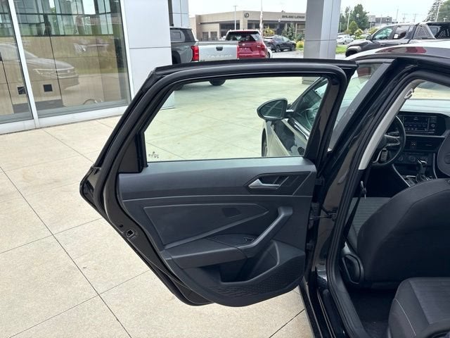 2024 Volkswagen Jetta S Auto