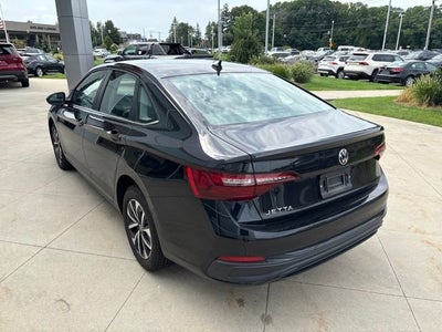 2024 Volkswagen Jetta S Auto