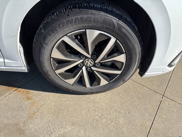 2025 Volkswagen Jetta S Auto