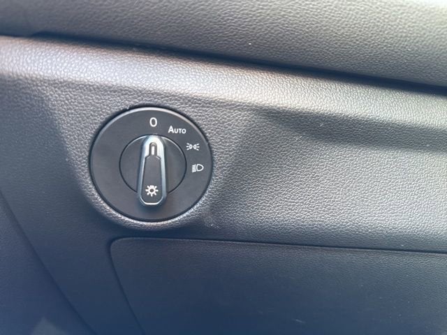 2025 Volkswagen Jetta S Auto