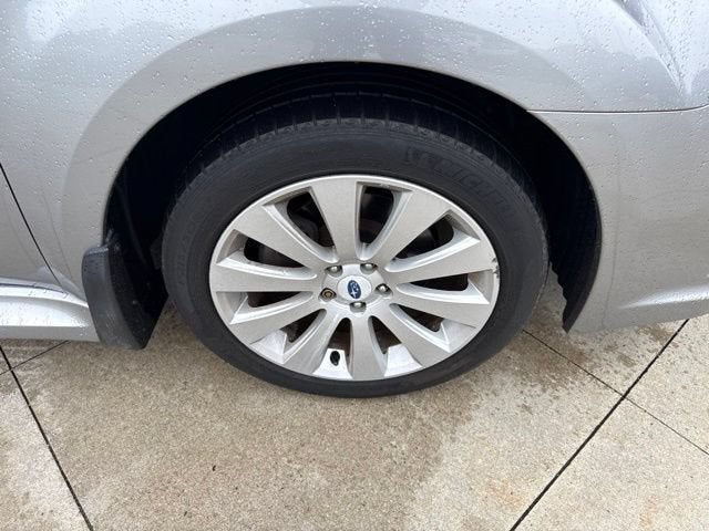 2011 Subaru Legacy 4dr Sdn H4 Auto 2.5i Ltd