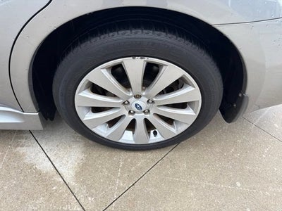 2011 Subaru Legacy 4dr Sdn H4 Auto 2.5i Ltd