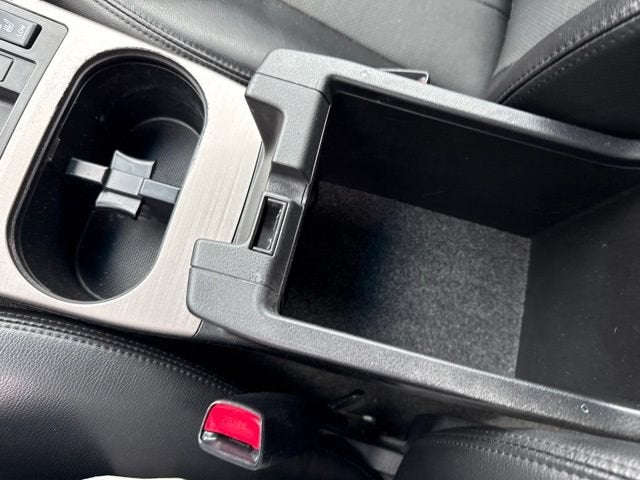 2011 Subaru Legacy 4dr Sdn H4 Auto 2.5i Ltd