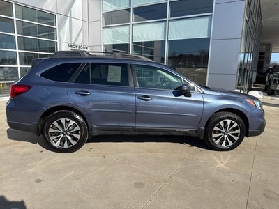 2015 Subaru Outback 4dr Wgn 2.5i Limited PZEV
