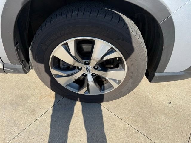 2023 Subaru Ascent Premium 8-Passenger