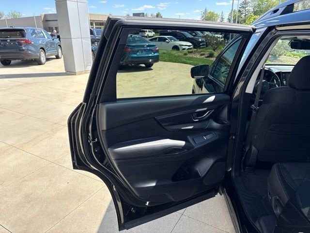 2023 Subaru Ascent Premium 8-Passenger