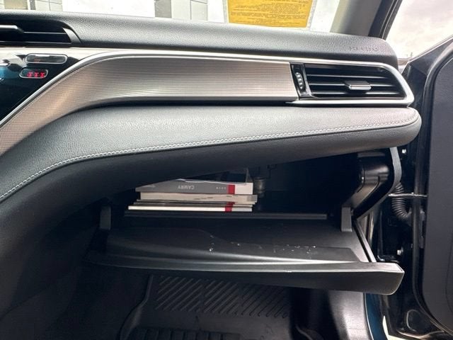 2018 Toyota Camry SE Auto