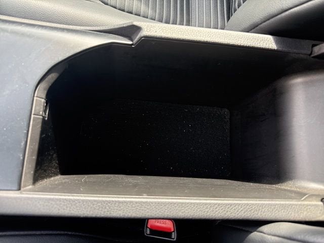 2019 Toyota Camry L Auto