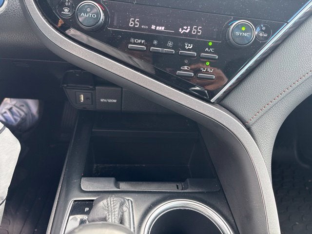 2018 Toyota Camry Hybrid Base