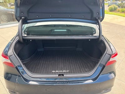 2018 Toyota Camry Hybrid Base