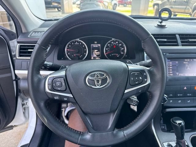 2017 Toyota Camry SE Auto