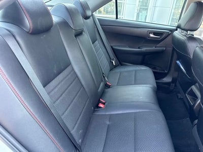 2017 Toyota Camry SE Auto