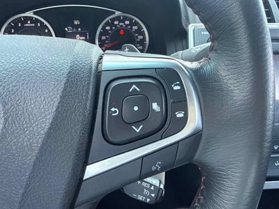 2017 Toyota Camry SE Auto