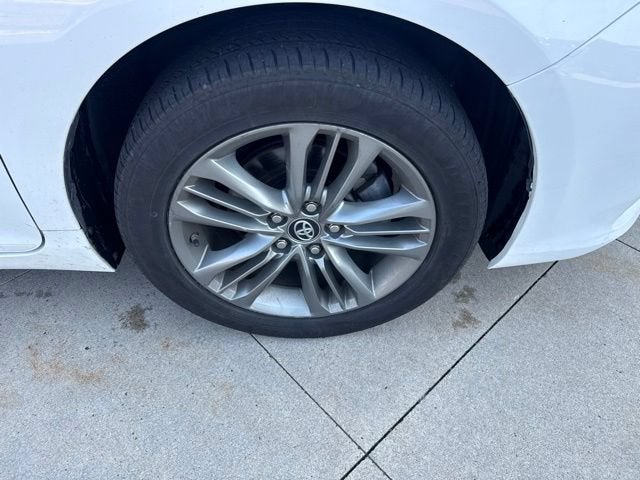 2017 Toyota Camry SE Auto