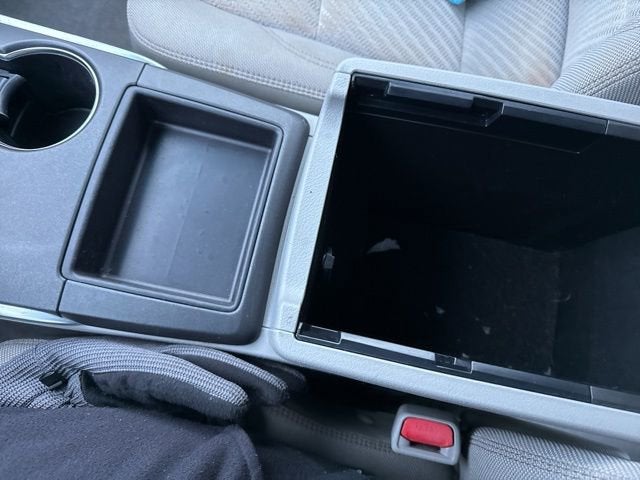 2017 Toyota Camry LE Auto