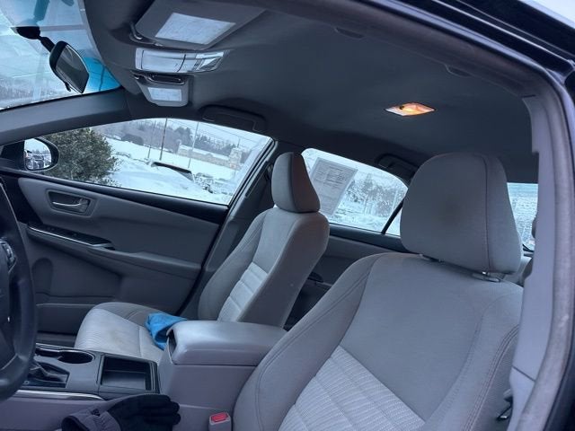 2017 Toyota Camry LE Auto