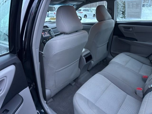 2017 Toyota Camry LE Auto