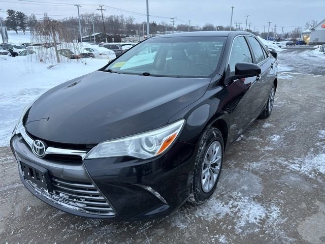 2017 Toyota Camry LE Auto