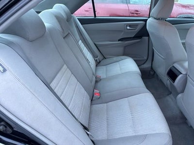 2017 Toyota Camry LE Auto