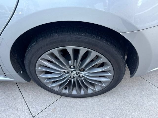 2016 Toyota Avalon 4dr Sdn Limited