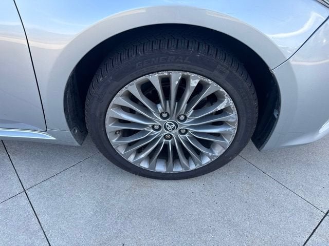 2016 Toyota Avalon 4dr Sdn Limited
