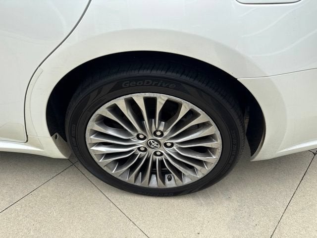 2016 Toyota Avalon 4dr Sdn Limited