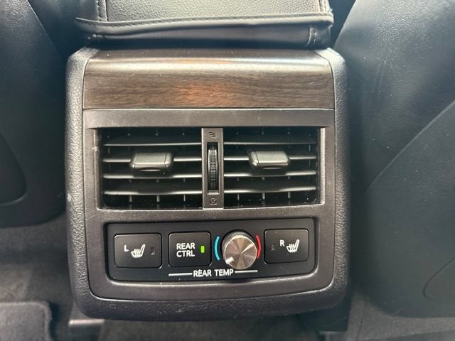 2016 Toyota Avalon 4dr Sdn Limited