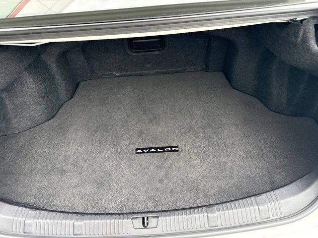 2016 Toyota Avalon 4dr Sdn Limited
