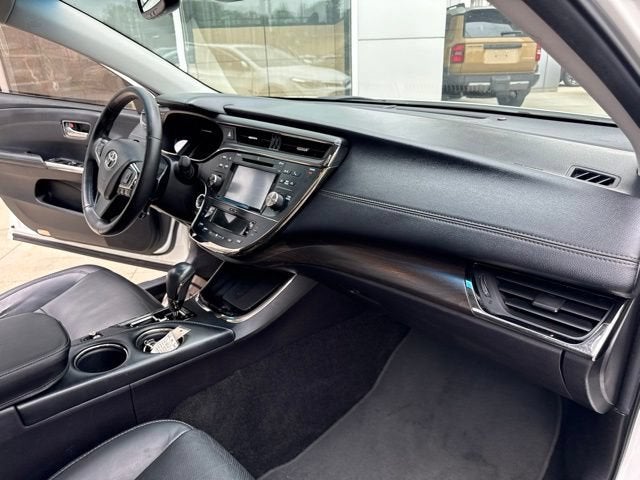2016 Toyota Avalon 4dr Sdn Limited