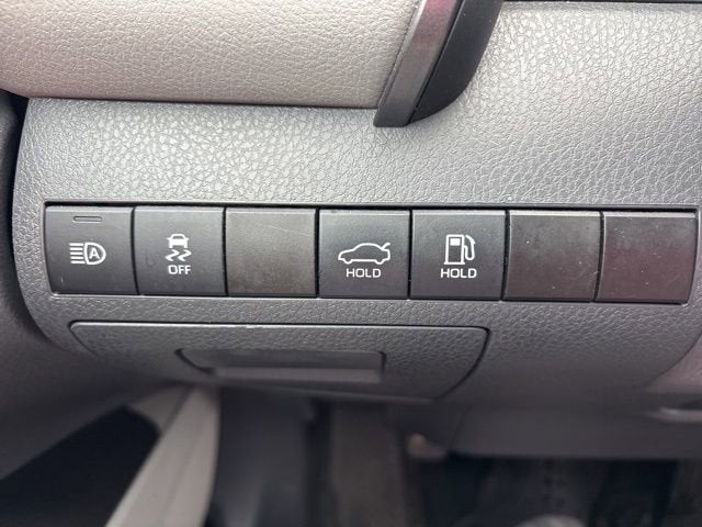 2024 Toyota Camry LE Auto