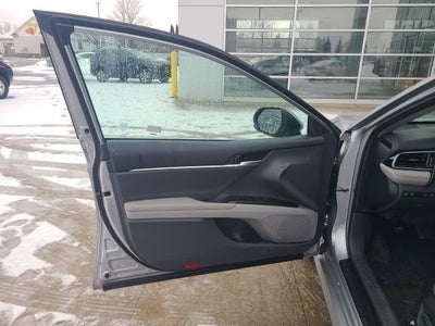 2024 Toyota Camry LE Auto