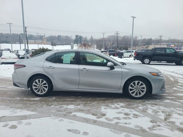 2024 Toyota Camry LE Auto