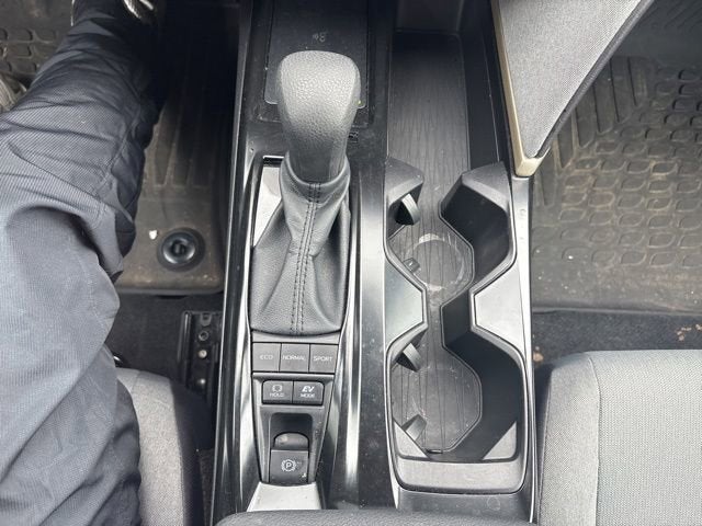2025 Toyota Camry LE AWD