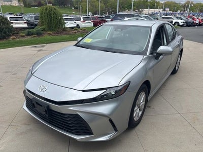 2025 Toyota Camry LE AWD