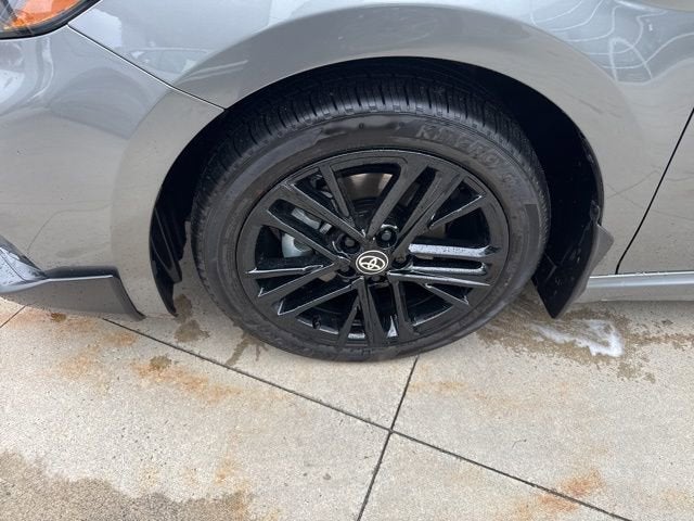 2026 Toyota Camry SE AWD