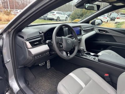 2026 Toyota Camry SE AWD