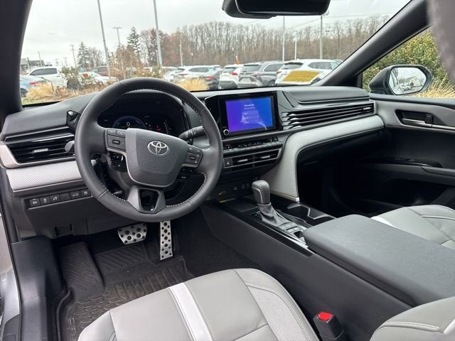 2026 Toyota Camry SE AWD