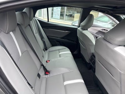 2026 Toyota Camry SE AWD