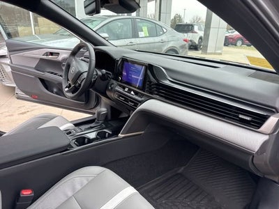 2026 Toyota Camry SE AWD