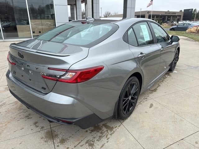 2026 Toyota Camry SE AWD