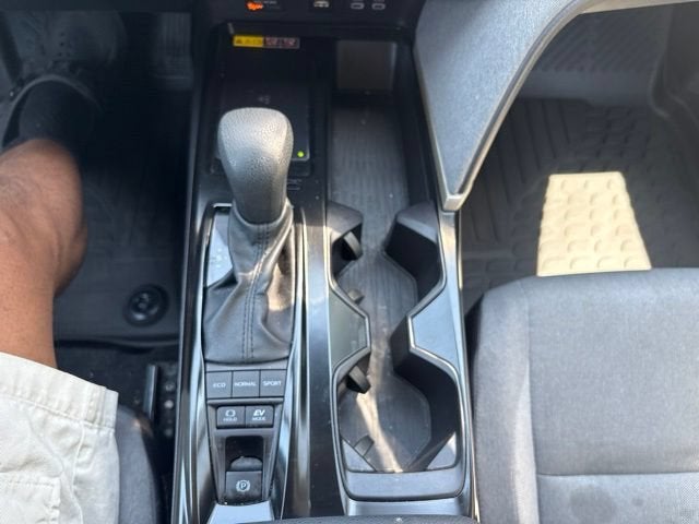2025 Toyota Camry LE AWD
