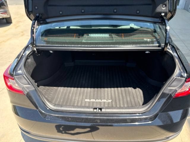 2025 Toyota Camry LE AWD
