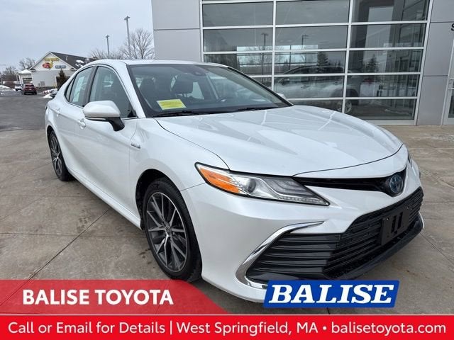 2021 Toyota Camry Hybrid Hybrid XLE CVT