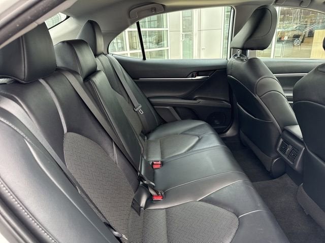 2021 Toyota Camry Hybrid Hybrid XLE CVT