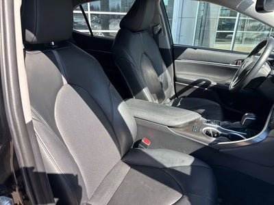 2022 Toyota Camry Hybrid Hybrid XLE CVT